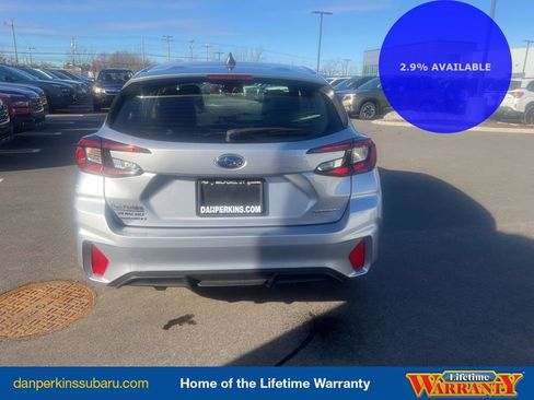 Certified 2025 Subaru Impreza 2.0i image 4