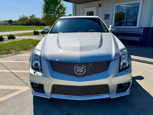 Used 2011 Cadillac CTS V w/ Wood Trim Package RWD image 3