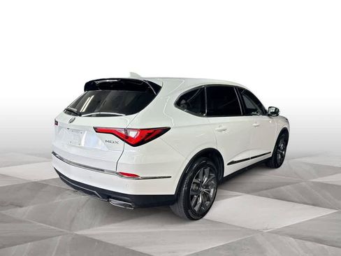 Certified 2023 Acura MDX w/Technology Package image 8