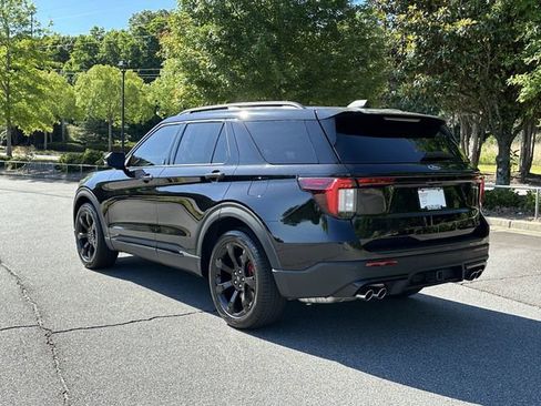 Used 2025 Ford Explorer ST w/ Sun And Sound Package AWD/4WD image 7