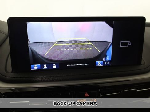 Used 2025 Acura MDX SH-AWD image 6