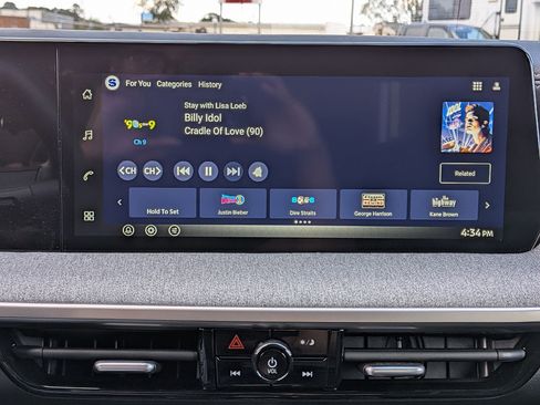 New 2026 Nissan Kicks SV w/ Illumination Package FWD image 20