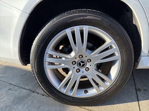 Used 2013 Mercedes-Benz GLK 350 4MATIC image 52