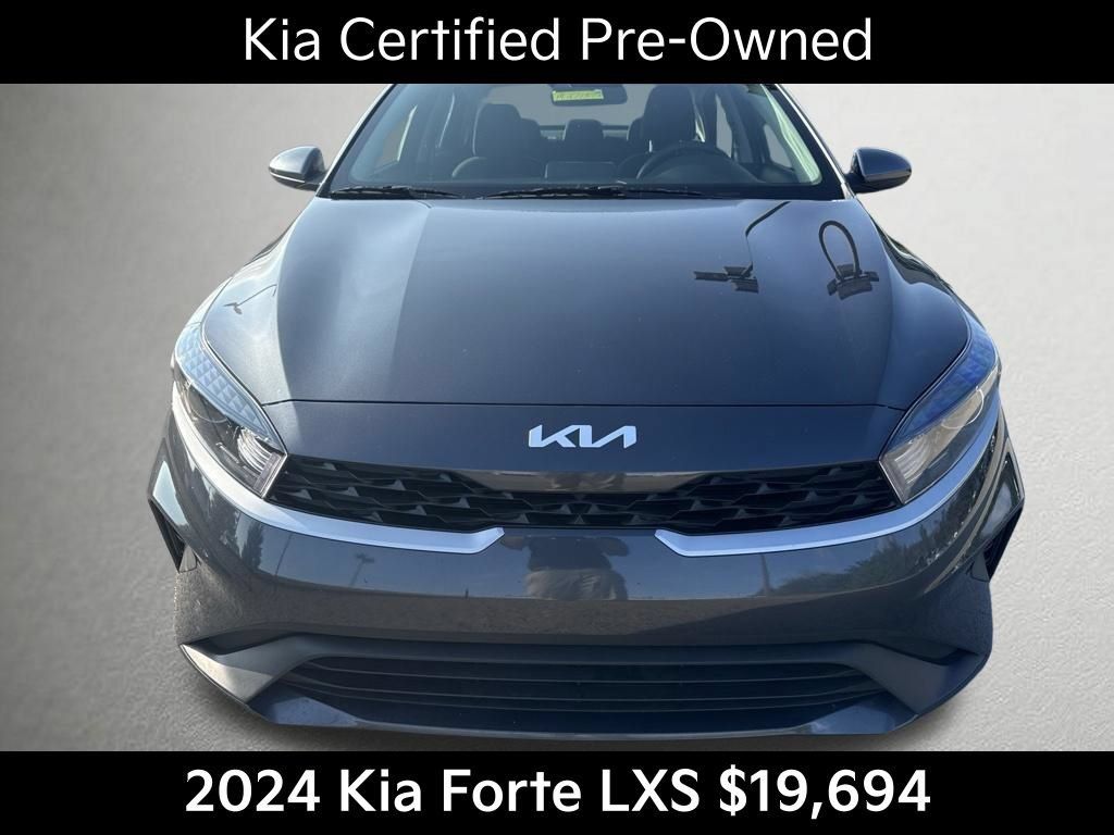 Certified 2024 Kia Forte LXS FWD image 9