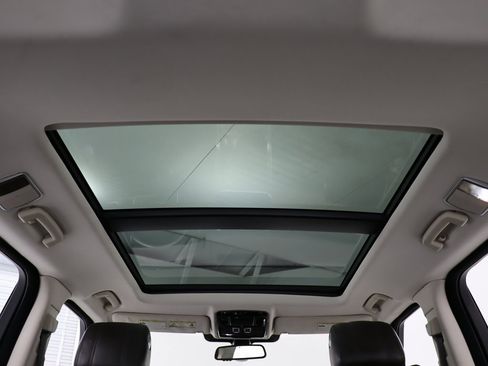 Used 2016 Land Rover Range Rover Sport Supercharged image 32