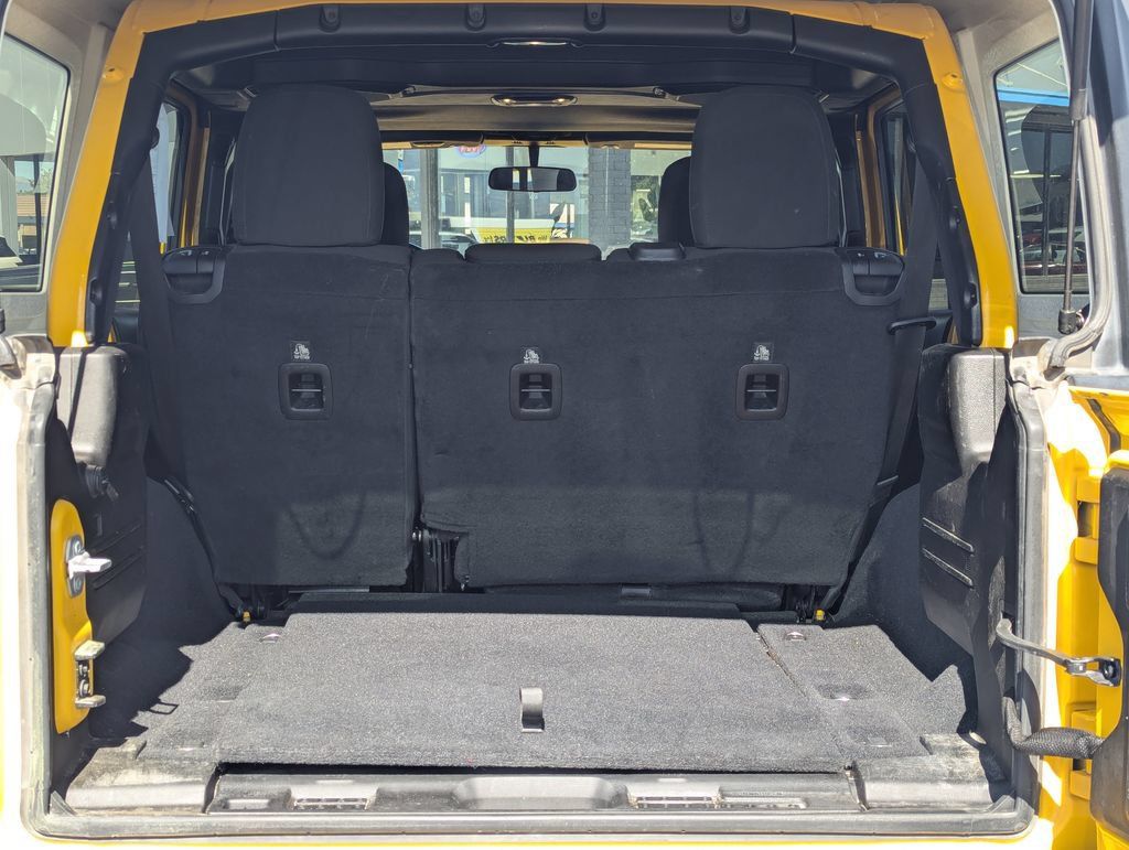 Used 2019 Jeep Wrangler Unlimited Sport S AWD/4WD image 30