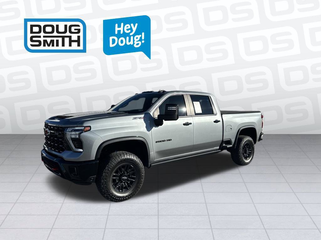 Used 2024 Chevrolet Silverado 2500 ZR2 w/ Technology Package AWD/4WD image 1