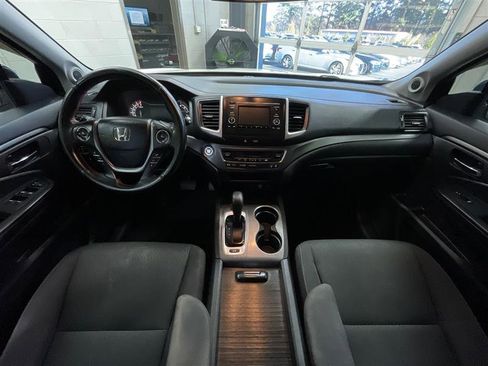 Used 2019 Honda Ridgeline Sport image 18