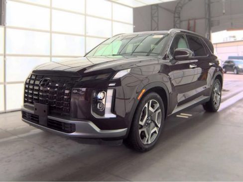 Used 2024 Hyundai Palisade SEL AWD/4WD image 2