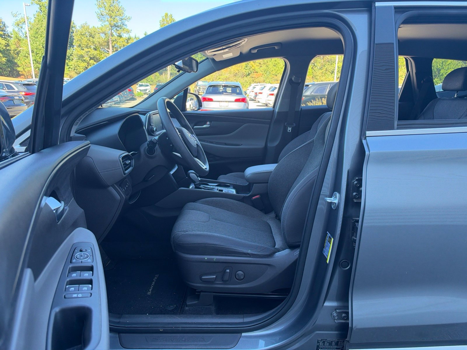 Used 2019 Hyundai Santa Fe SEL FWD image 27
