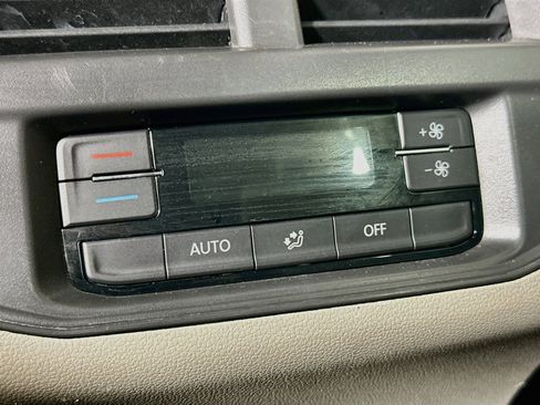 Used 2023 Volkswagen Atlas SE w/ Panoramic Sunroof Package FWD image 27