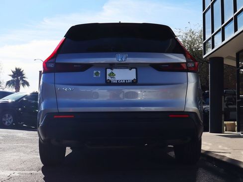Used 2023 Honda CR-V EX image 12