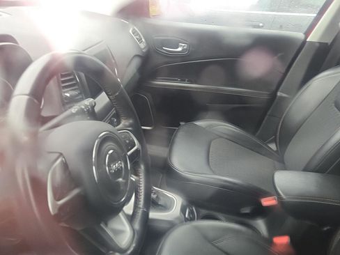 Used 2018 Jeep Compass Latitude w/ Popular Equipment Group image 12