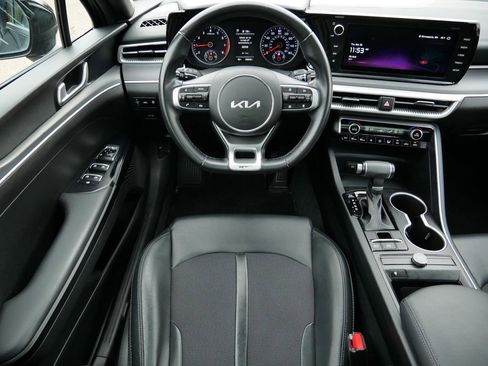 Used 2023 Kia K5 GT-Line image 17