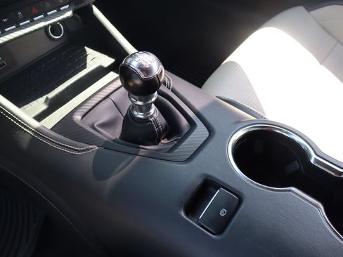 Used 2024 Ford Mustang GT Premium RWD image 18