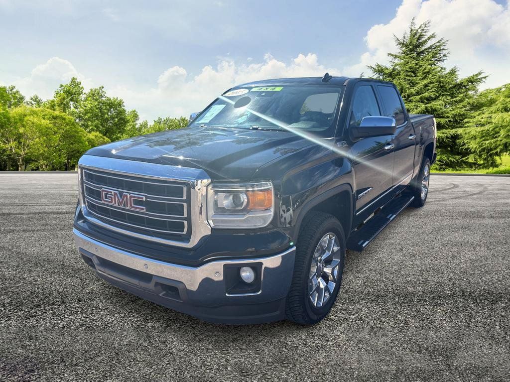 Used 2015 GMC Sierra 1500 SLT w/ SLT Crew Cab Value Package AWD/4WD image 3