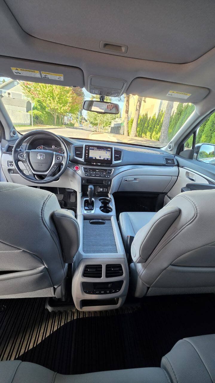 Used 2017 Honda Pilot EX-L image 11