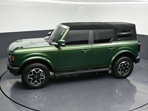 Used 2024 Ford Bronco Outer Banks image 29