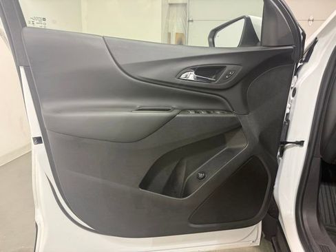 Certified 2024 Chevrolet Equinox LT image 10