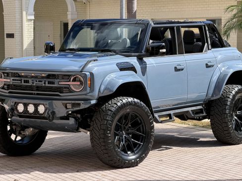 Used 2025 Ford Bronco Raptor image 13