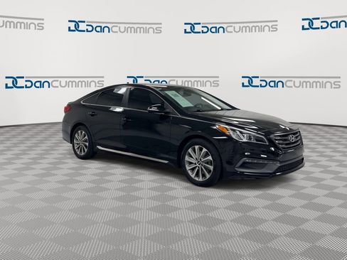 Used 2017 Hyundai Sonata Sport image 2