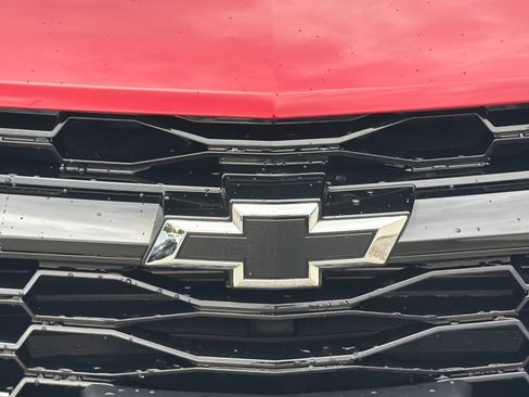 Used 2021 Chevrolet Blazer LT w/ LPO, Black Accent Package FWD image 36