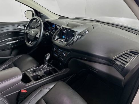 Used 2019 Ford Escape Titanium image 29