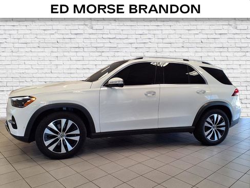 Used 2025 Mercedes-Benz GLE 350 4MATIC image 2