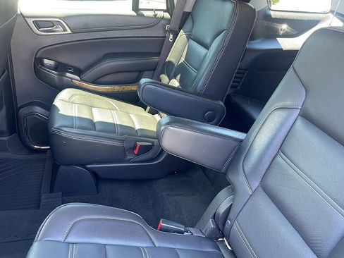 Used 2017 GMC Yukon Denali w/ Open Road Package AWD/4WD image 29