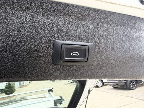 Used 2013 Audi A4 Premium Plus w/ Premium Plus Pkg image 13