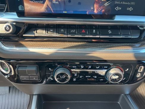 New 2026 Chevrolet Silverado 1500 LT w/ Z71 Off-Road Package image 32