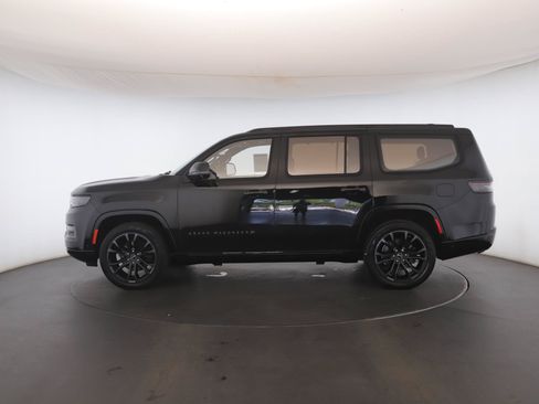 Used 2024 Jeep Grand Wagoneer Series II Obsidian w/ Quick Order Packagew 28T AWD/4WD image 28