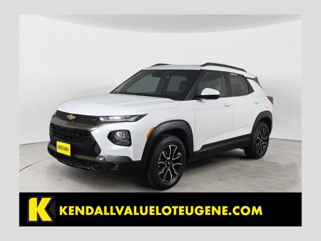 Used 2023 Chevrolet TrailBlazer ACTIV w/ Sun and Liftgate Package AWD/4WD image 1