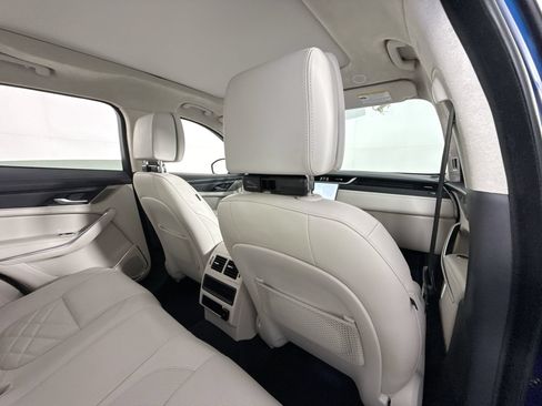 Used 2023 Jaguar F-PACE S AWD/4WD image 24