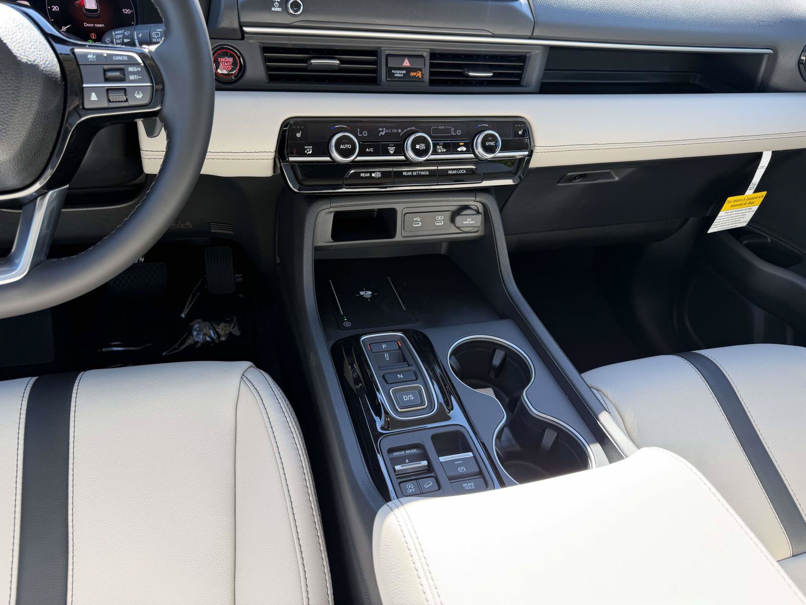 New 2026 Honda Pilot Touring image 15