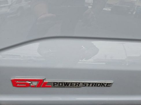 Used 2024 Ford F350 Platinum image 16