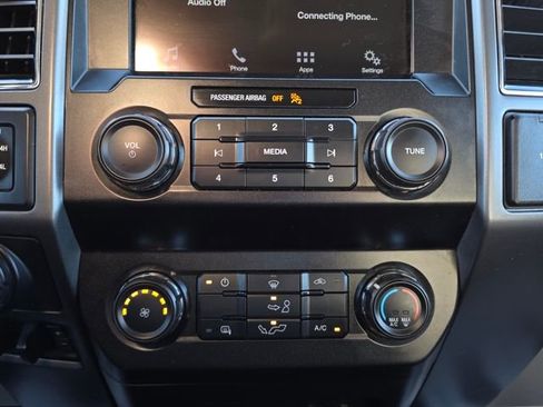 Used 2019 Ford F150 XLT w/ Trailer Tow Package image 15