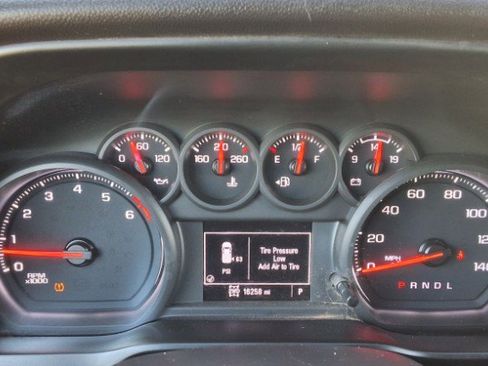 Used 2022 Chevrolet Silverado 2500 W/T w/ WT Convenience Package image 11