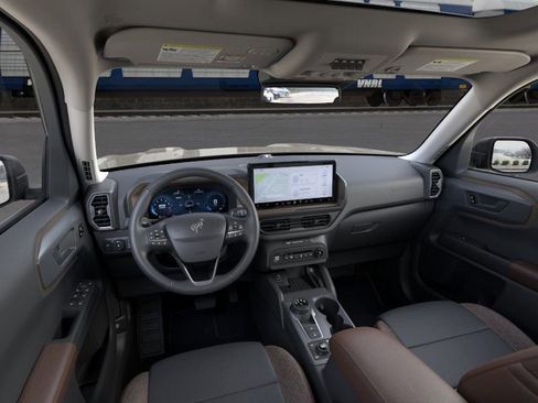 New 2025 Ford Bronco Sport Outer Banks w/ Sasquatch Outer Banks Package image 10