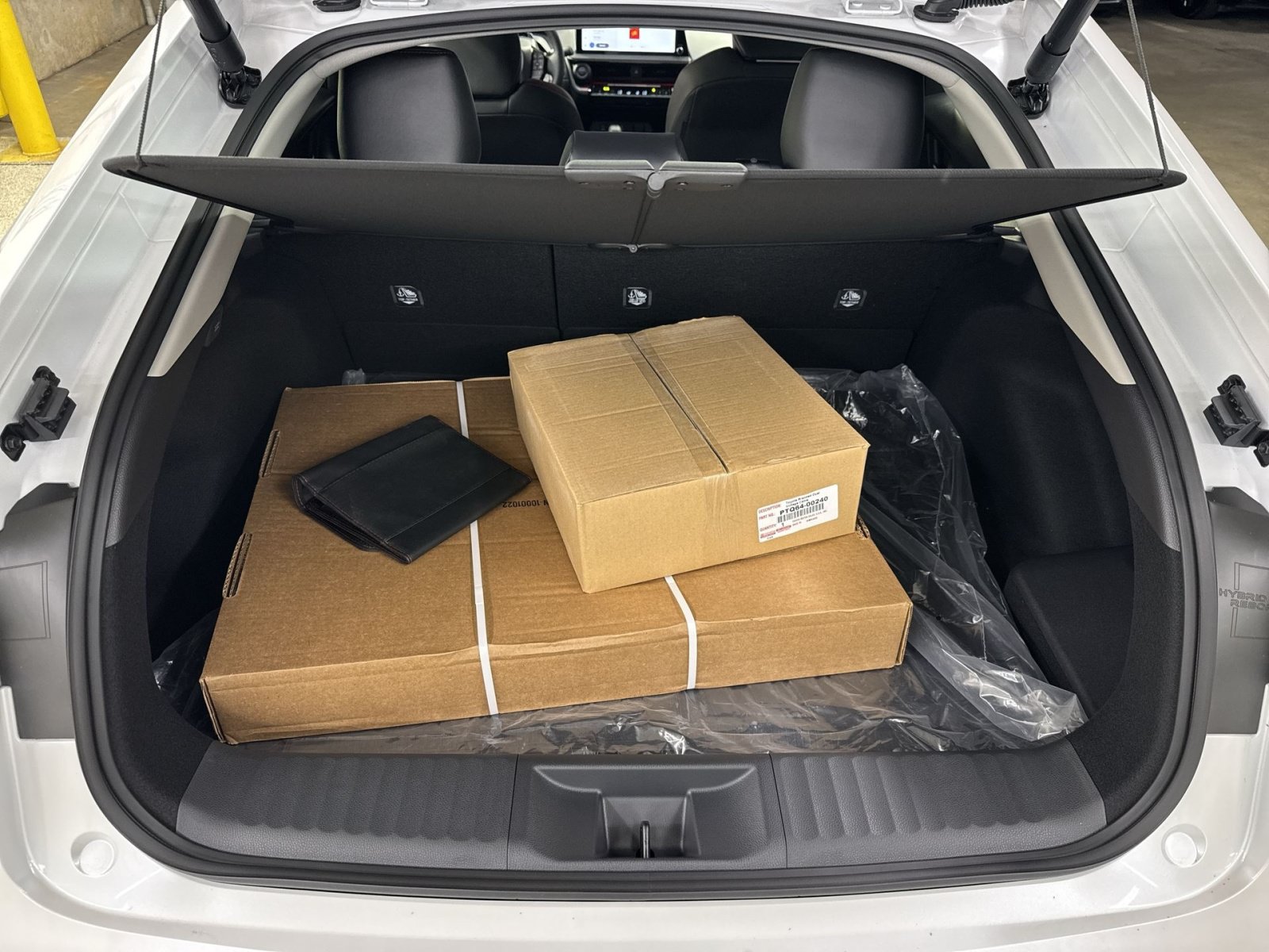 New 2027 Toyota Prius Plug-In Hybrid w/ Limited Premium Package FWD image 33