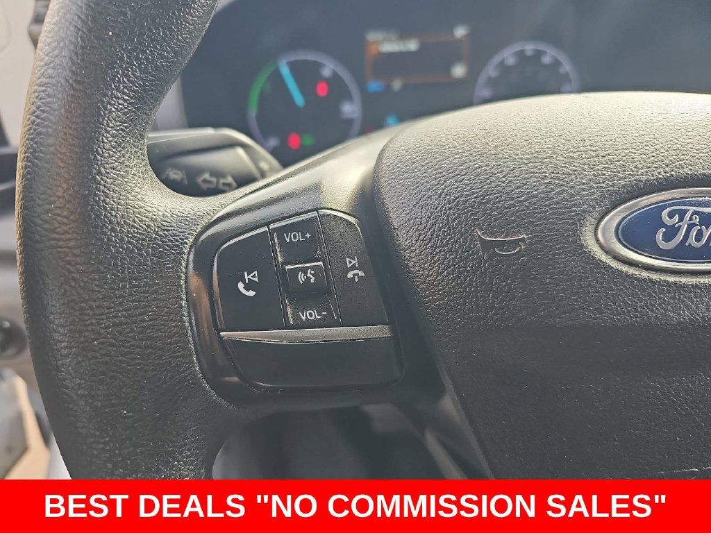 Used 2022 Ford E-Transit Medium Roof RWD image 16