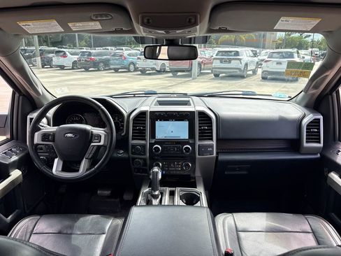 Used 2017 Ford F150 Lariat w/ Equipment Group 502A Luxury AWD/4WD image 7