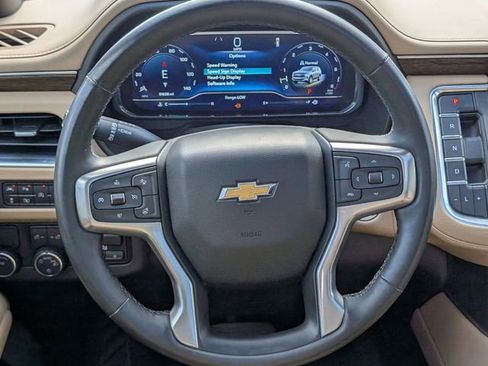 Used 2023 Chevrolet Suburban Premier w/ Texas Edition RWD image 9