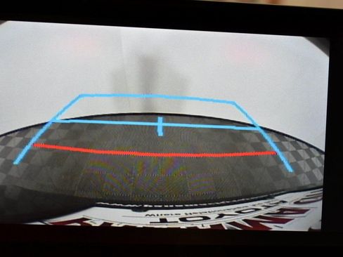 Used 2025 Toyota Sienna XSE w/ XSE Plus Package image 29