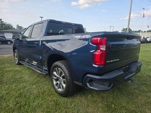 Used 2019 Chevrolet Silverado 1500 RST w/ True North Edition AWD/4WD image 5