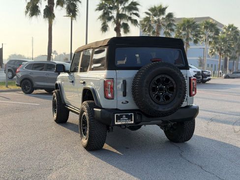 Used 2023 Ford Bronco Wildtrak image 21