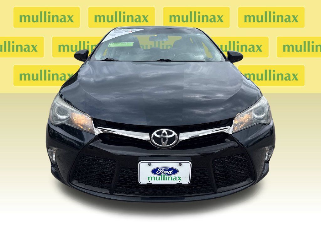 Used 2017 Toyota Camry SE FWD image 7