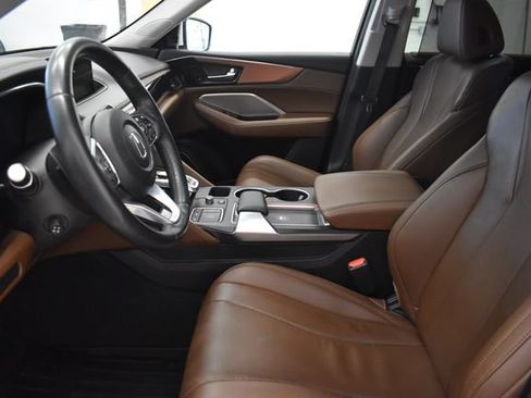 Used 2023 Acura MDX SH-AWD w/ Technology Package image 21