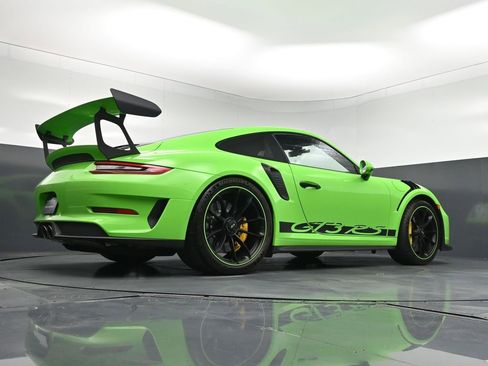 Certified 2019 Porsche 911 GT3 RS RWD image 21