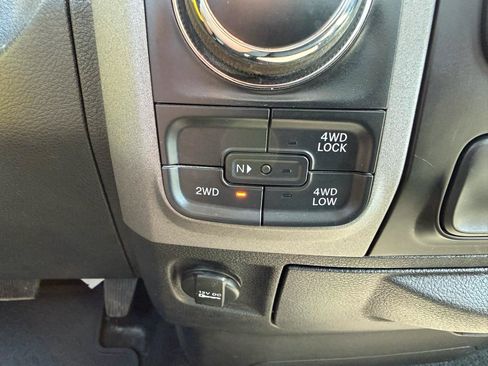 Used 2016 RAM 1500 Express w/ Black Ram 1500 Express Group AWD/4WD image 30